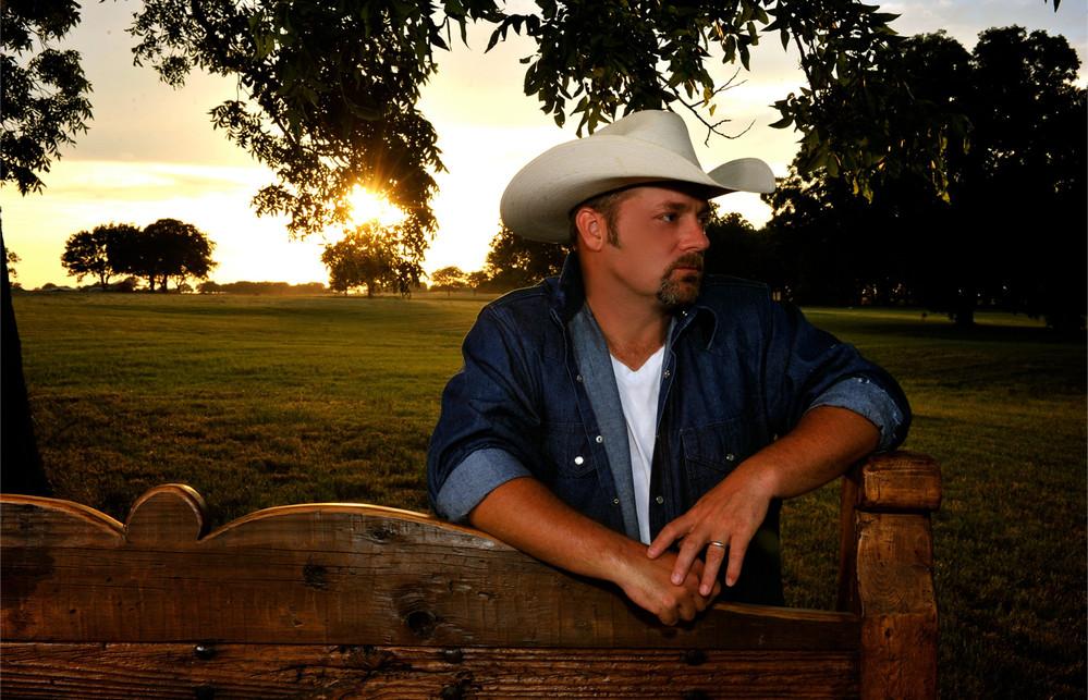 Chris Cagle Wolverhampton